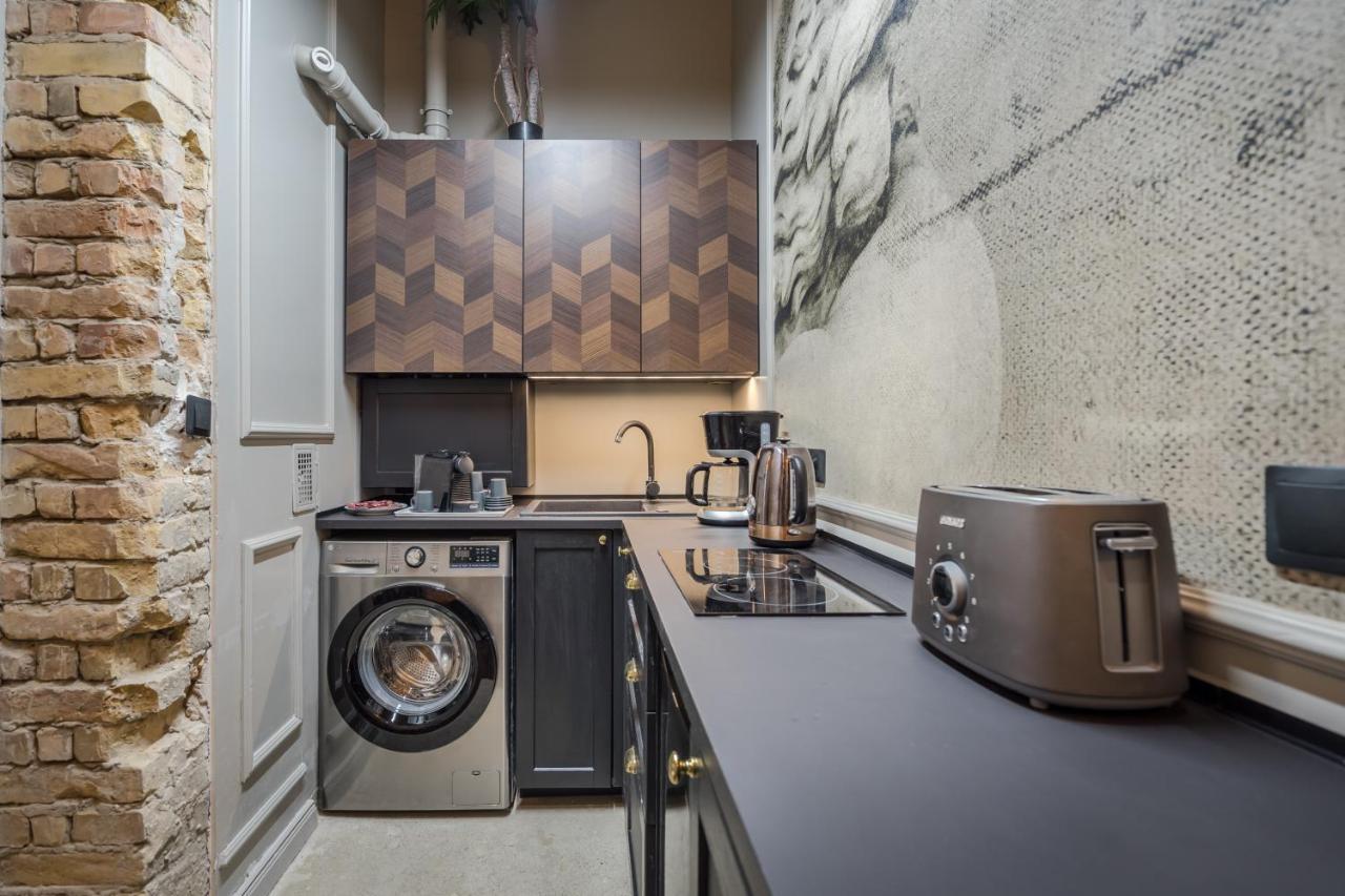 Apartament Bpr Violet Noir With A/c