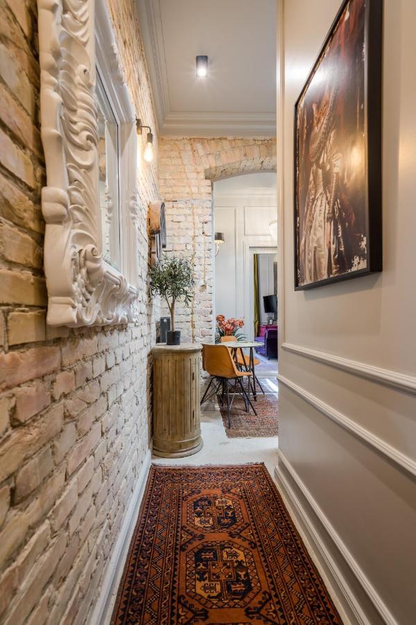 Apartament Bpr Violet Noir With A/c Budapesta